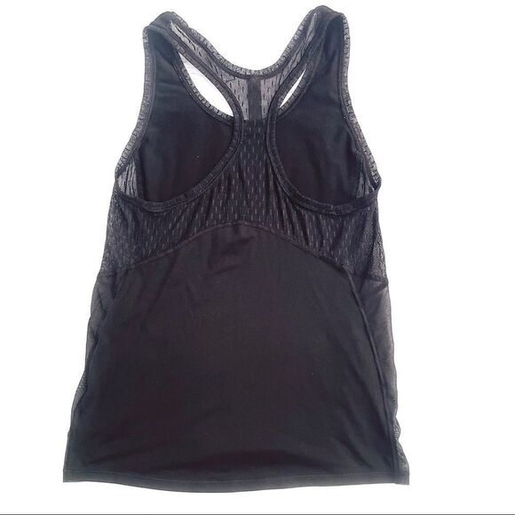 🍍3/$15🍍 Victoria’s Secret Sport Mesh & Lace Tank - Picture 5 of 8